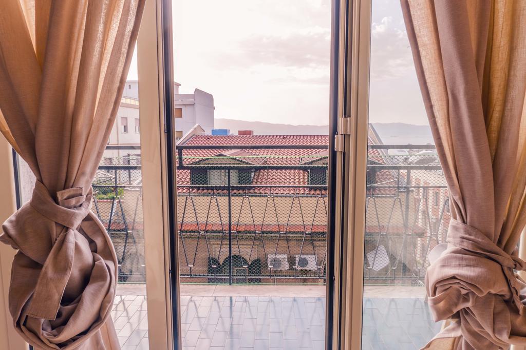 Solobed Apartment Reggio Calabria Ngoại thất bức ảnh